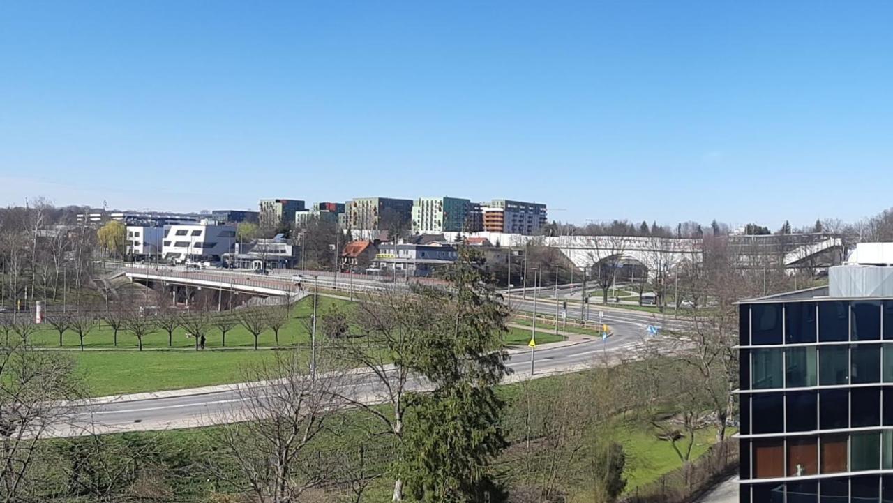 Mhost Bronowice Apartment Krakow Exterior photo