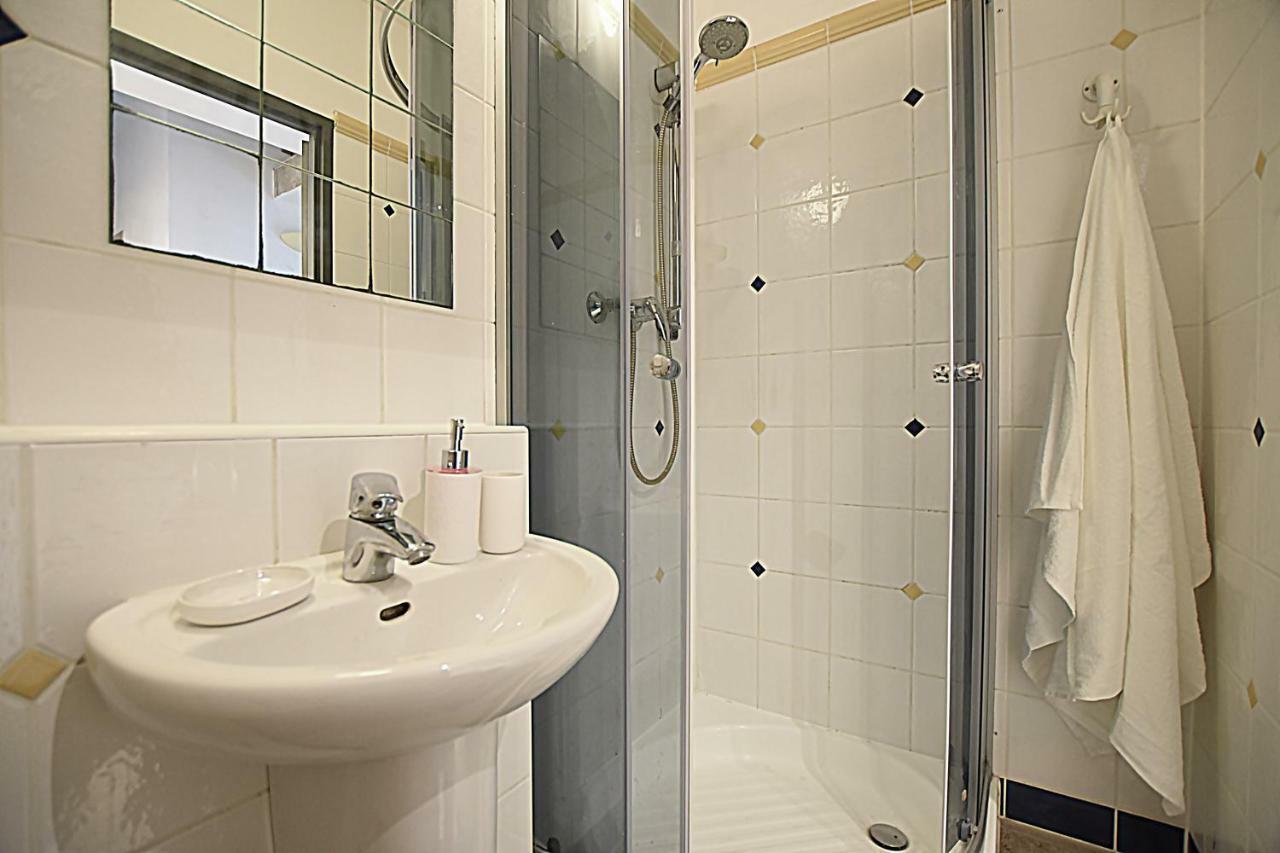 Mhost Bronowice Apartment Krakow Exterior photo