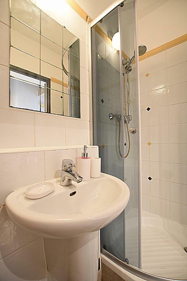 Mhost Bronowice Apartment Krakow Exterior photo